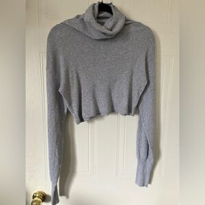 Brandy Melville Cropped Ribbed Gray Turtleneck Sweater